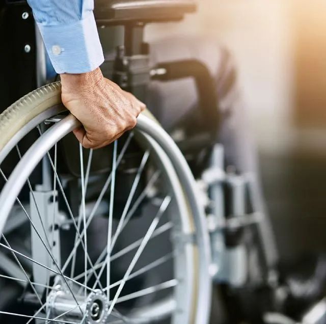 FAUTEUIL ROULANT