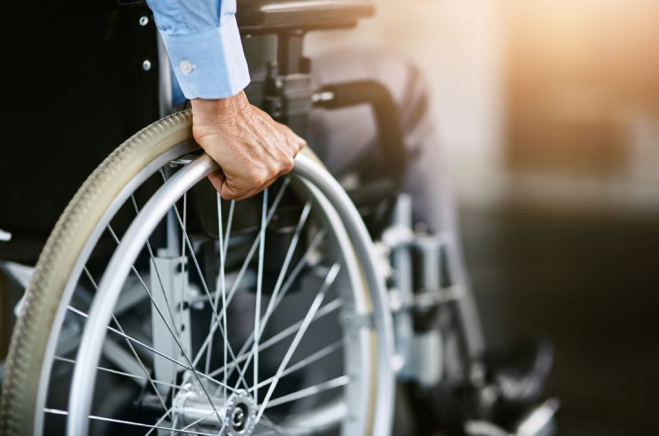 FAUTEUIL ROULANT