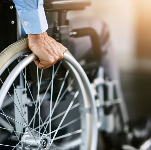 FAUTEUIL ROULANT